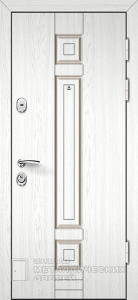 Фото «Белая дверь №9» в Москве